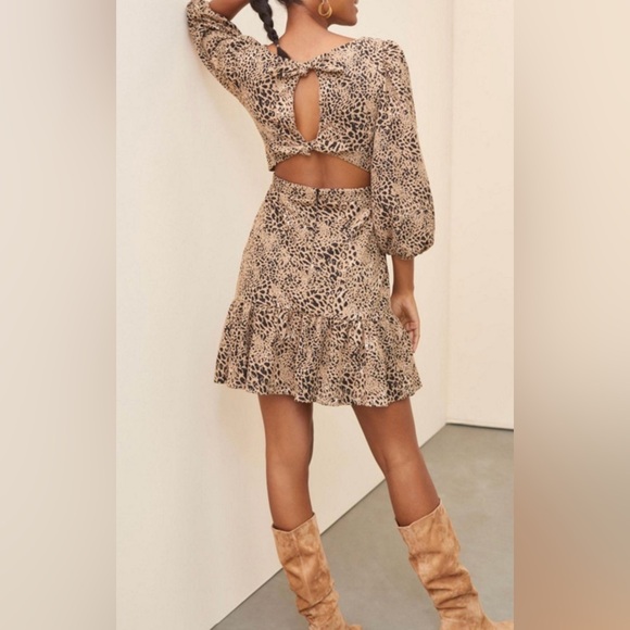 ANTHROPOLOGIE Maeve Cut Out Mini Animal Print Dress Brown Leopard Size 14 - Picture 2 of 12